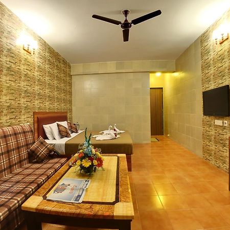Отель Grand Goa Exotica Guirim Экстерьер фото